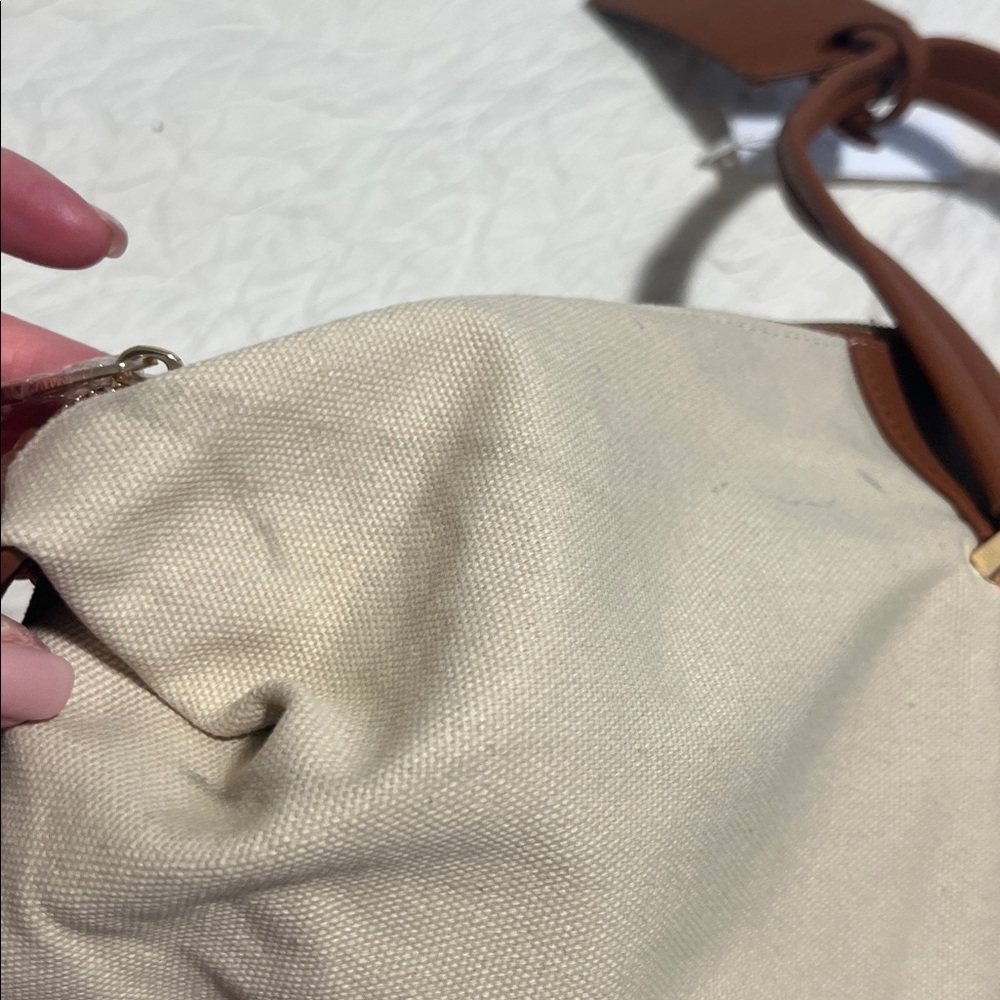 Henny + Lev Canvas Weekender - Picture 6 of 7